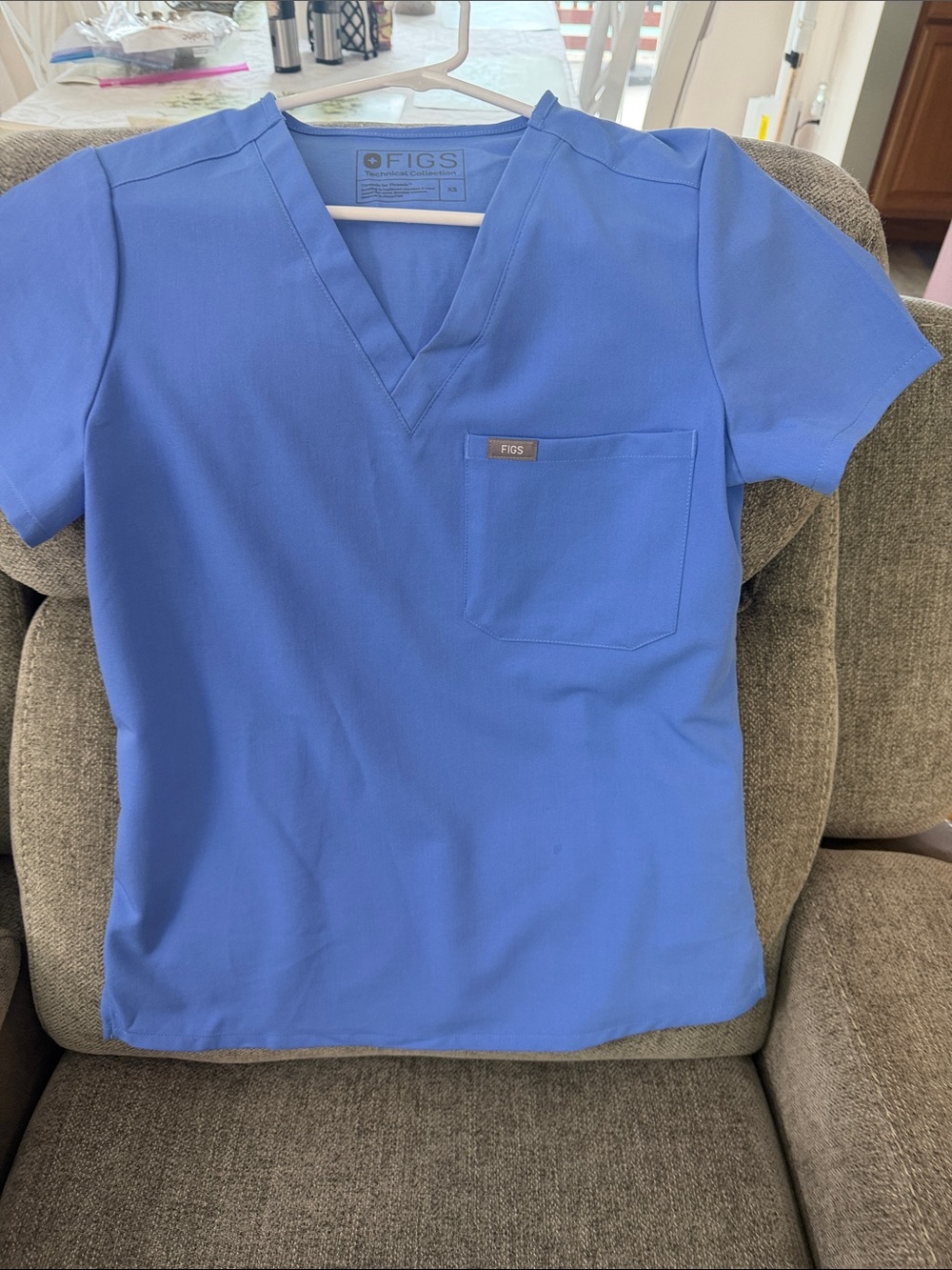 FIGS Women's V-Neck Scrub Top in Periwinkle
